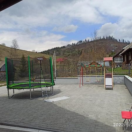 Сімейний Затишок Апартаменти Oryavchyk Bagian luar foto